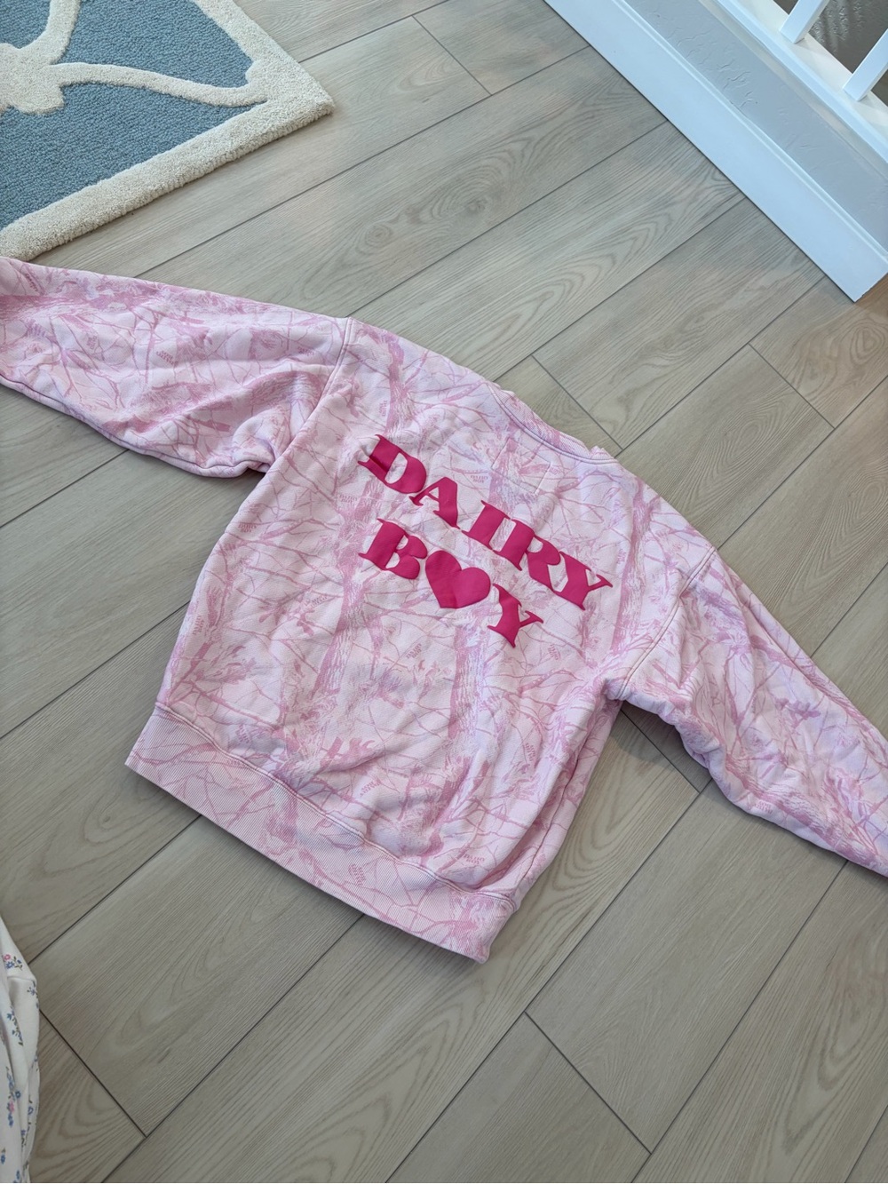 DAIRY BOY Pink Graphic Sweatshirt